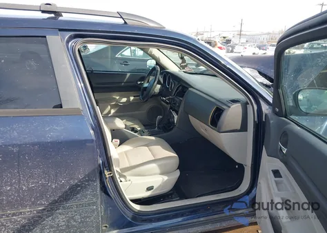 2005 Dodge Magnum Sxt z USA, uszkodzony, nr VIN 2D8GZ48V55H542808